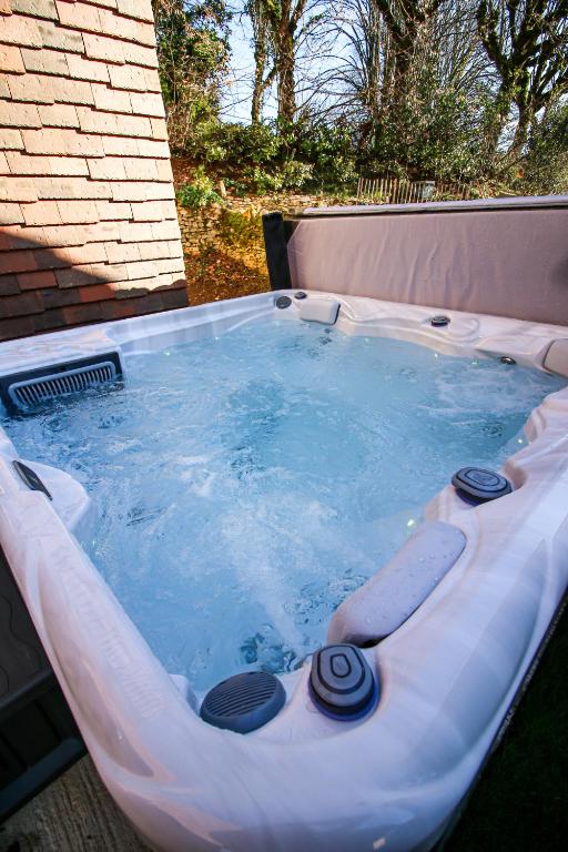 Bella, Jacuzzi Partagé & Parking avec Borne de Recharge Voiture Electrique - 5