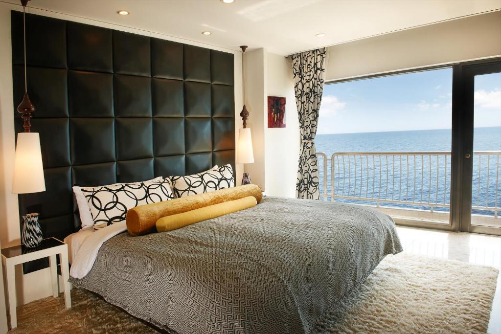 Luxury Hotel Exterior