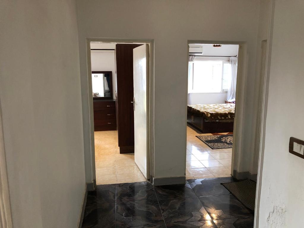 Three-Bedroom Apartment in Mohandseen photo
