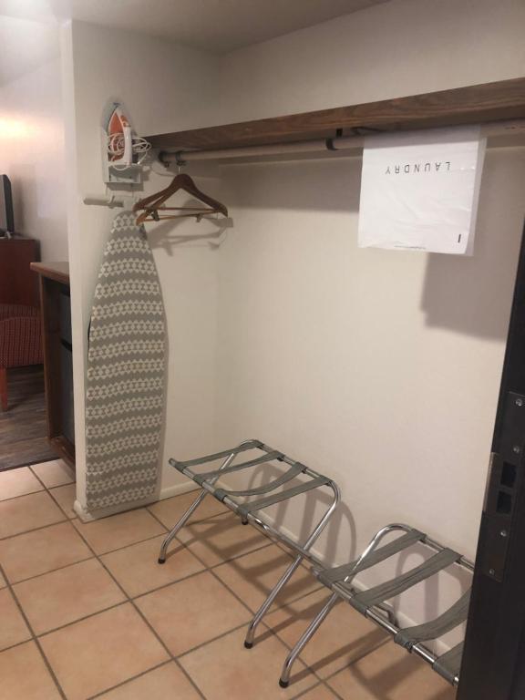 Antelope Hills Inn photo