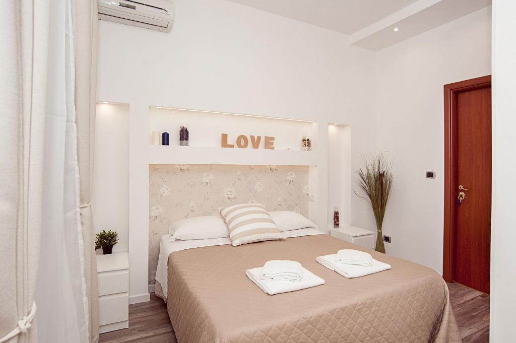 MAGICFIVEROOMS di ANISA