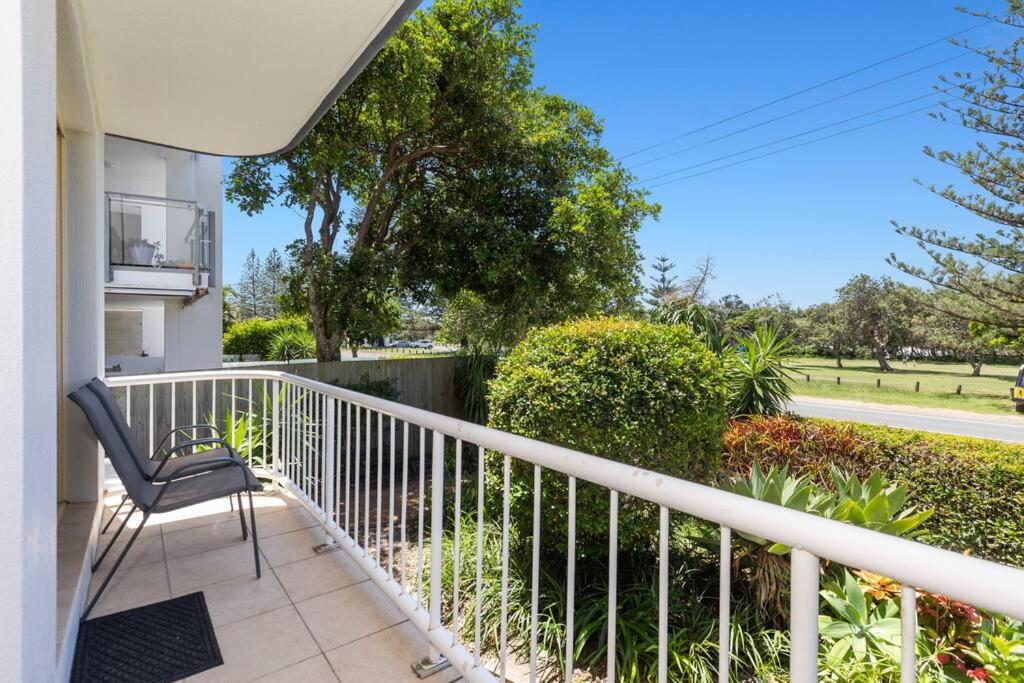 2Bed Beachfront Apartment - Holiday Management photo