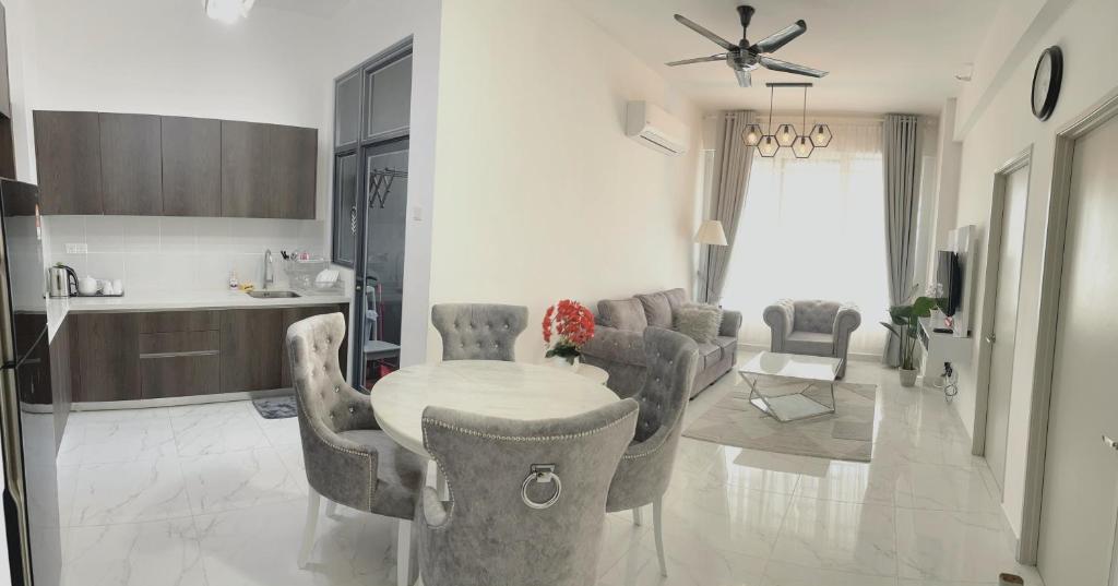 Deena Suite at Troika ,Kota Bharu, Kota Bharu