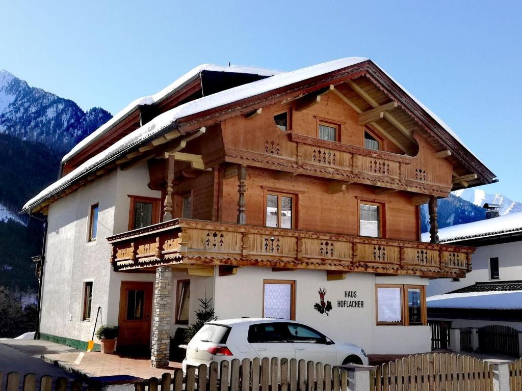 Chalet in Mayrhofen near Ski Slopes, Mayrhofen