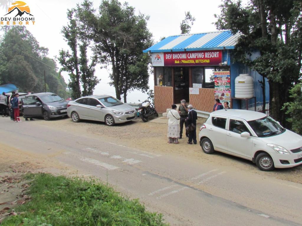 Dev Bhoomi Camping Resort Kanatal photo