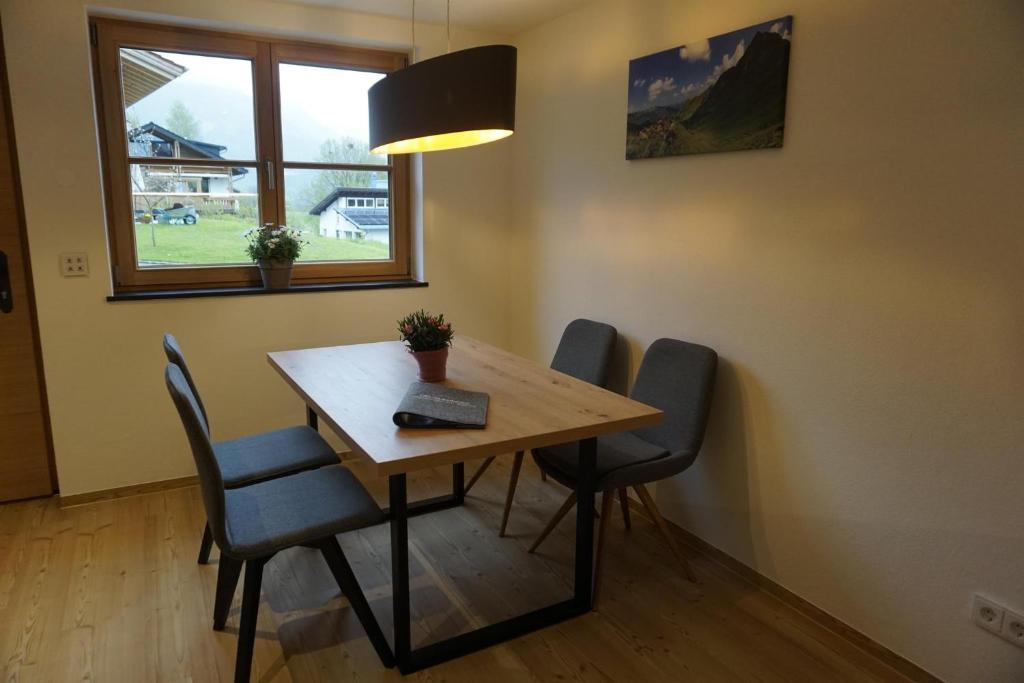 Ferienwohnung Helchenberg - 4