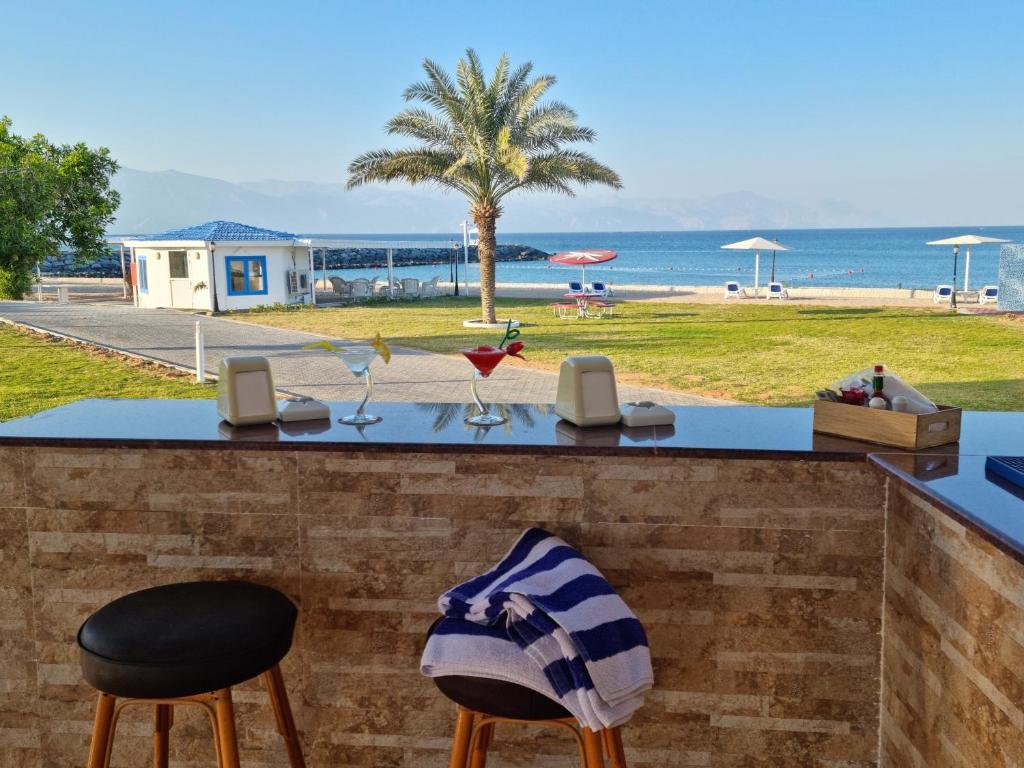 Bar/lounge, Holiday Beach Resort in Fujairah