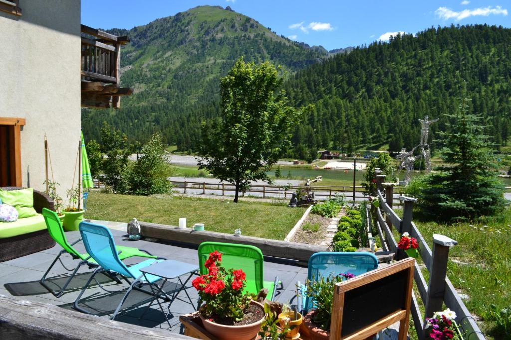 Appartement 58m2 avec jardin & terrasse dans chalet - 2