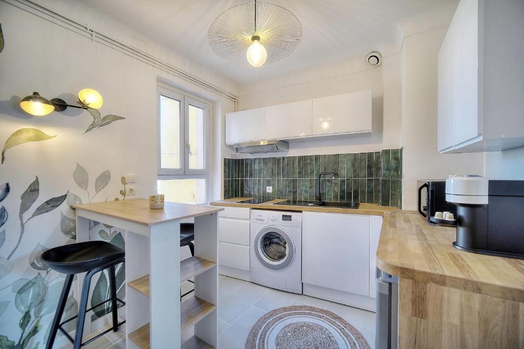IMMOGROOM - Refurbished - Suquet - Sea view photo