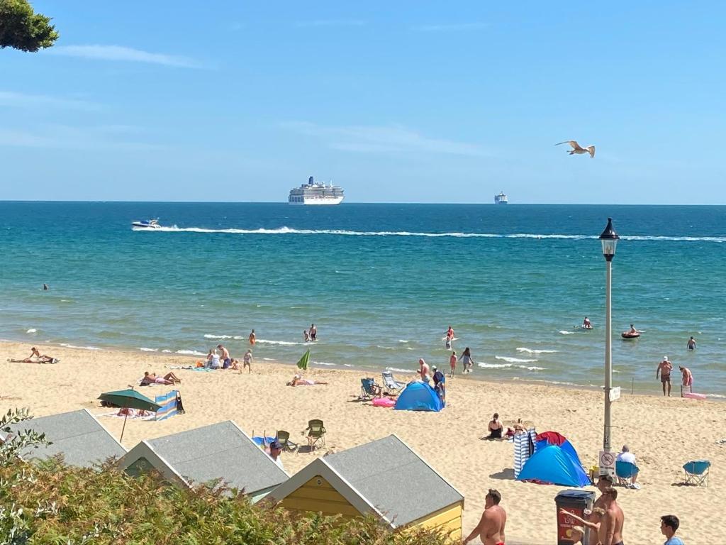 La Di Da Hotel beach town photo