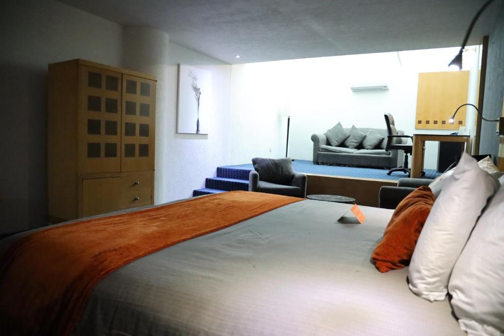 Real Inn Nuevo Laredo By Camino Real Photo 41