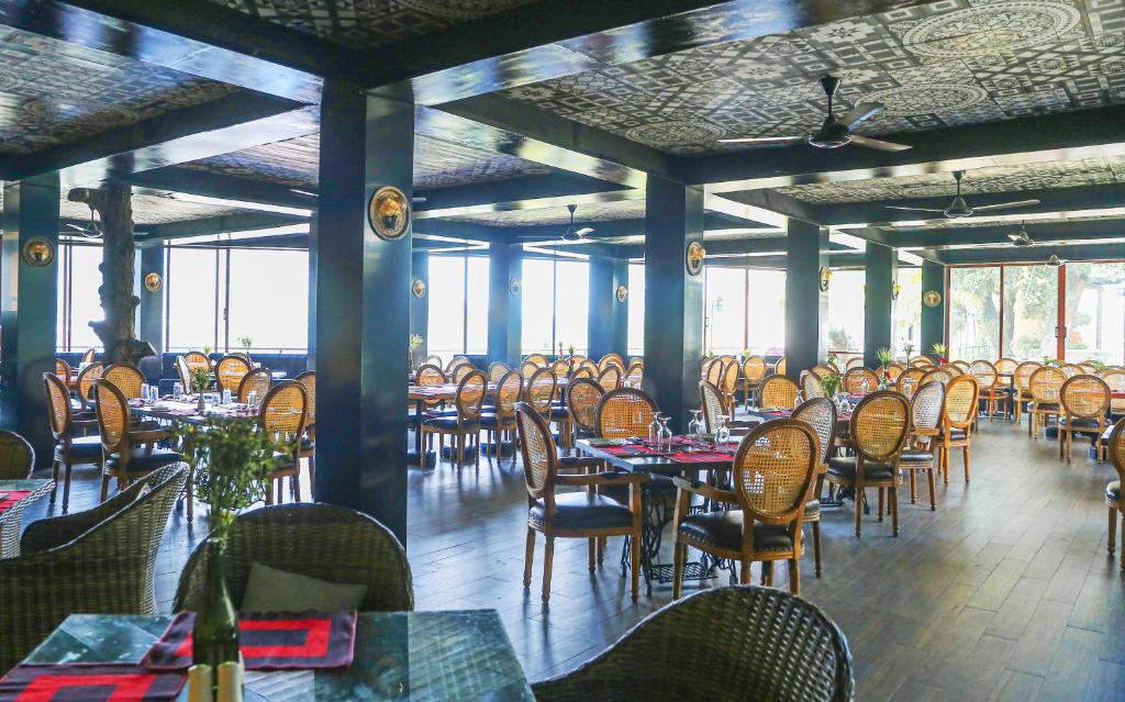 ティランカ ホテル (Thilanka Hotel) レストラン