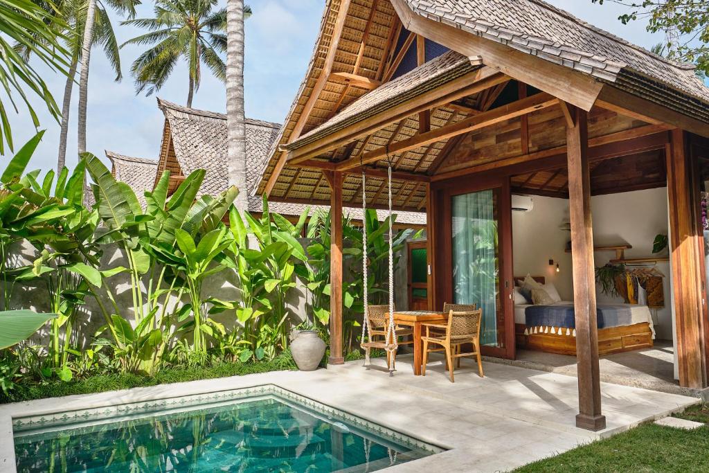 Jati Villas — Hotel in Lombok