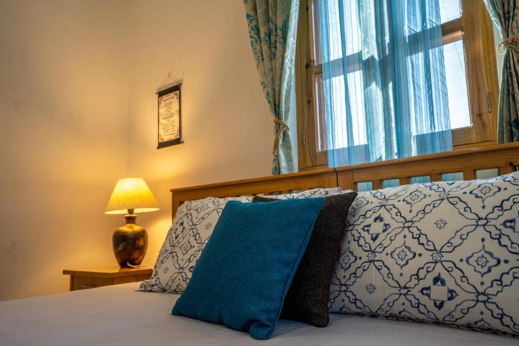 La Maison - A Boutique Bed and Breakfast photo