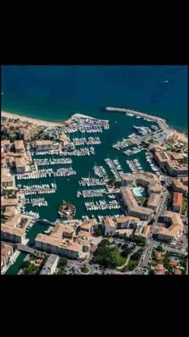 Location Port Fréjus, bord de mer - 3