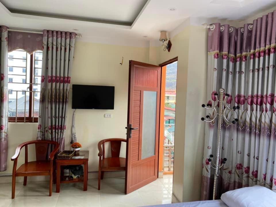 Nha nghi Viet Nhat photo
