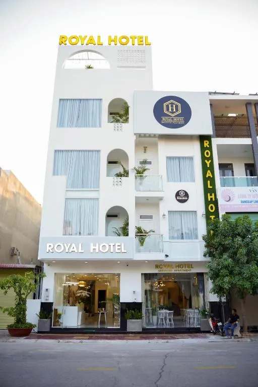 Royal Hotel Ninh Thuận, hotel in Kinh Dinh