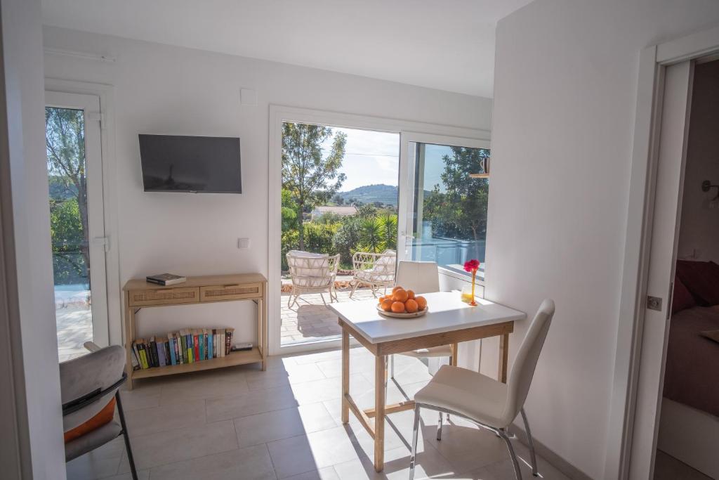 Gato Preto de Silves - Adults Only