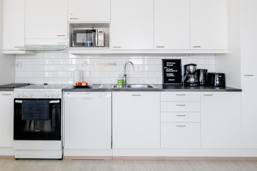 Apartment, Sleepwell, Tikkurila with private sauna, 70m2 1-7 pers photo