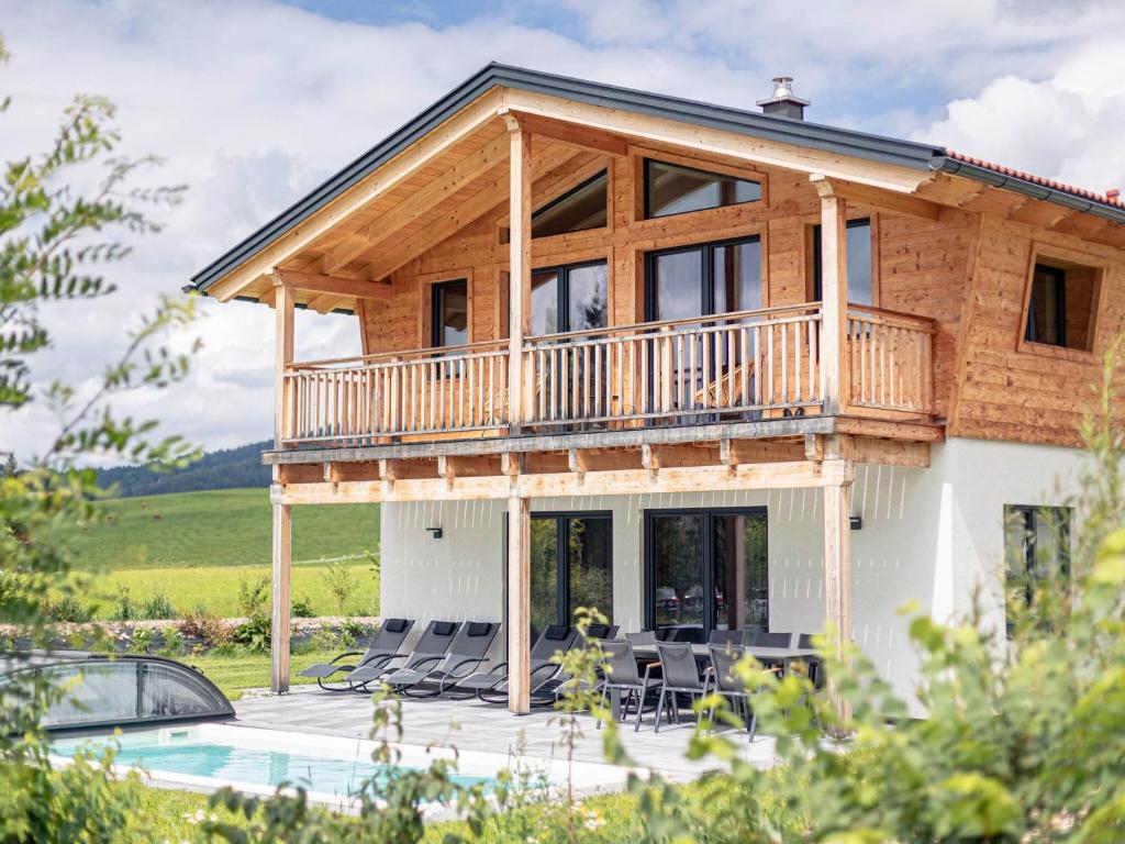 Chalet in Inzell with Pool & Alpine Views - 3