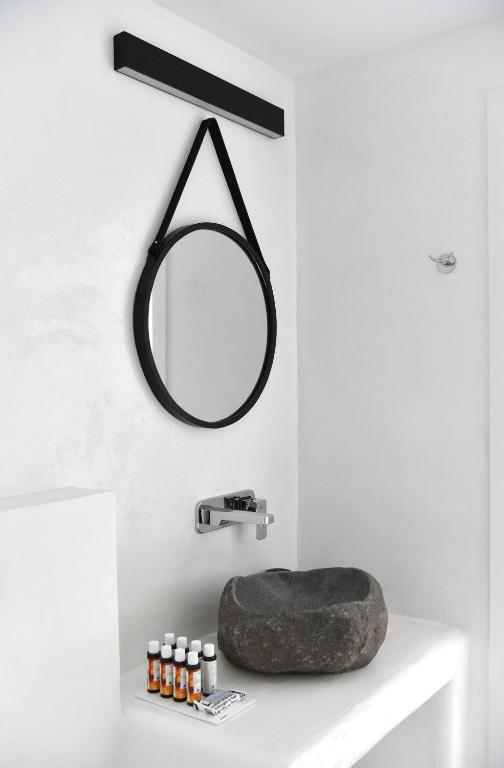 21 luxury apartments photo