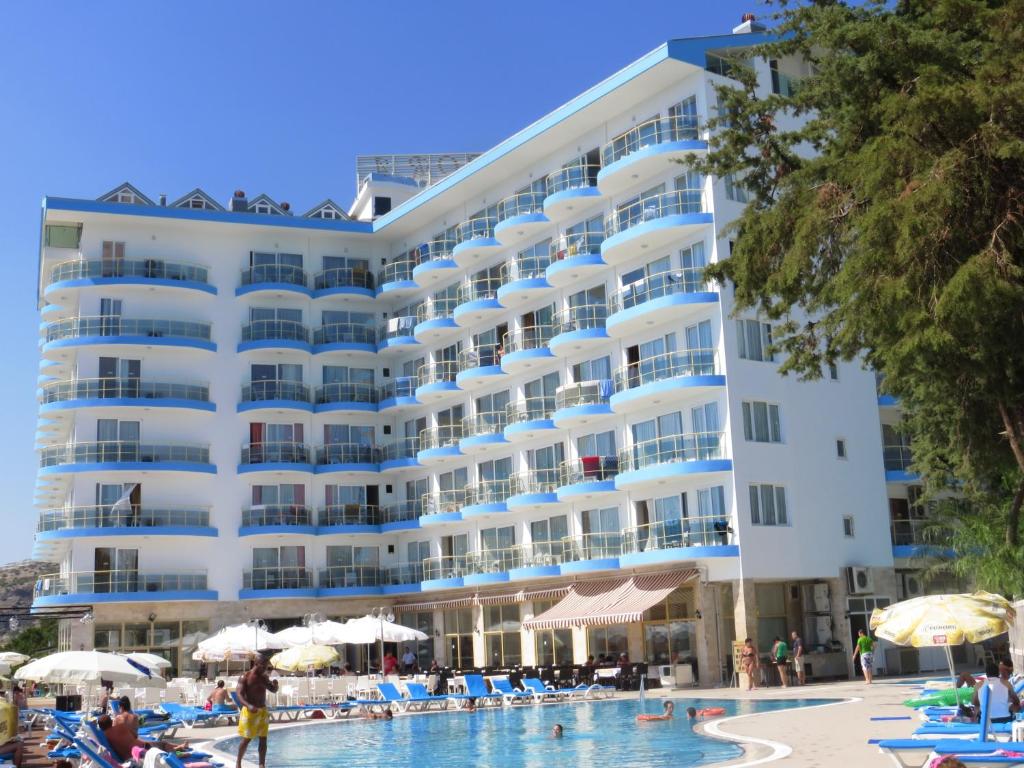 Arora Hotel — Hotel in Kusadasi