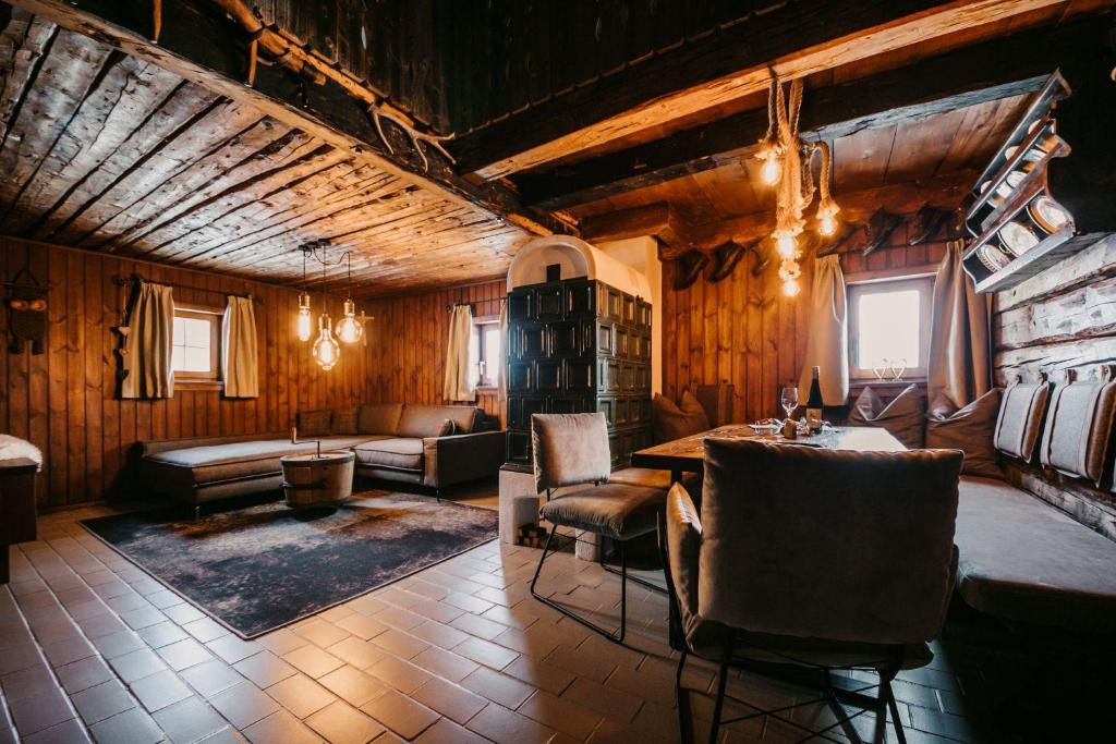 Wurzelhütte - 2