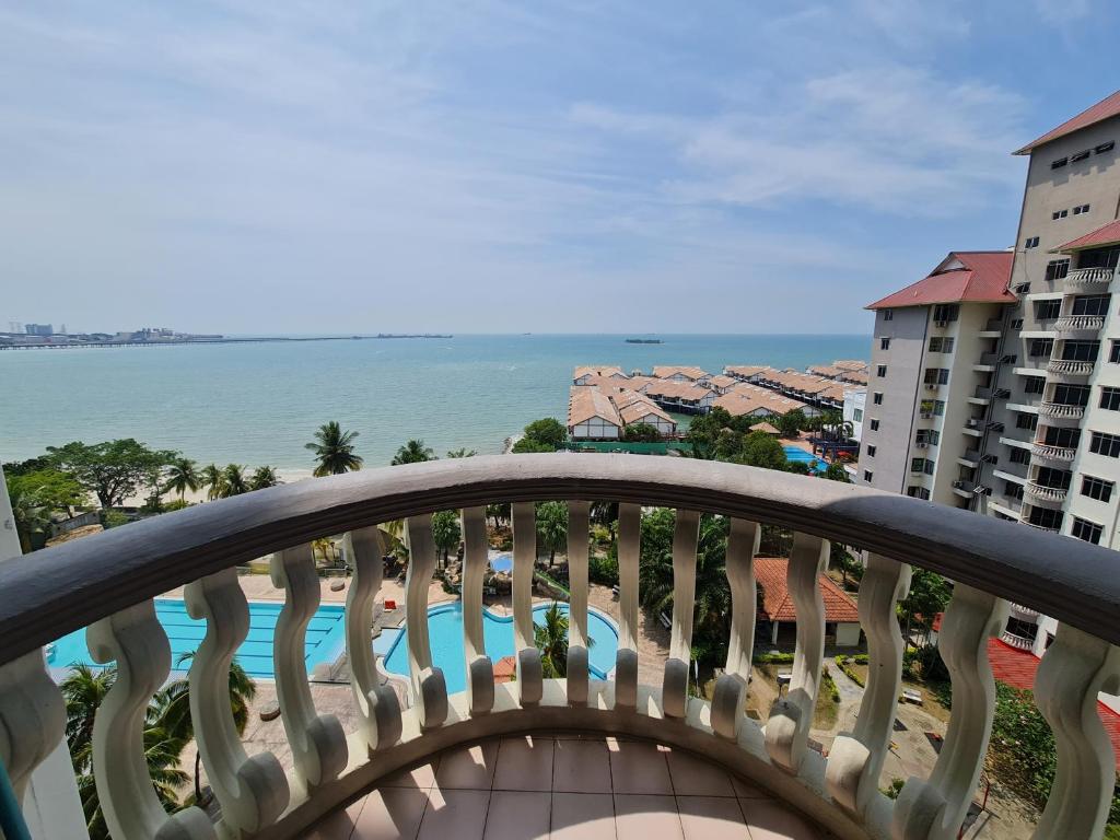 MAPLESTAR SEAVIEW 海景 SUITE - BEACHFRONT - PRIVATE UNIT Glory Beach Resort photo