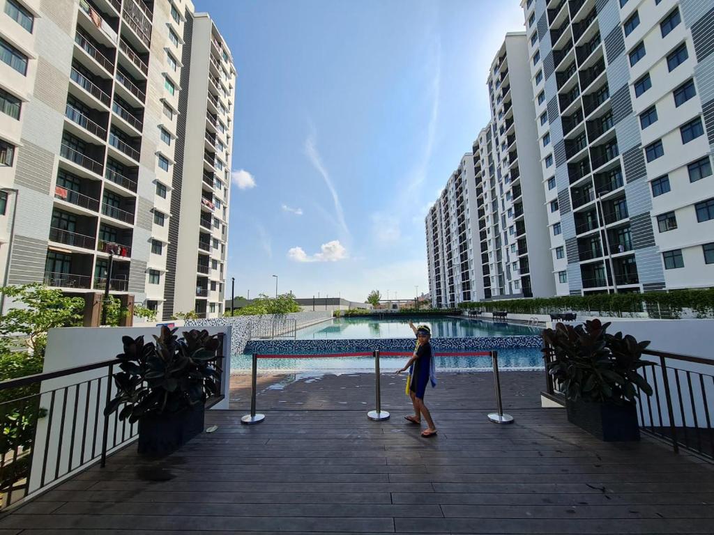 Yara's Homestay at Desaru Utama Residence photo