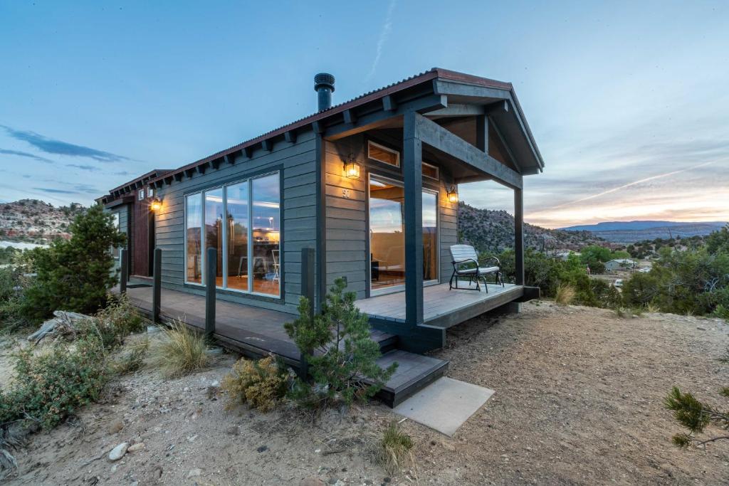 Escalante Cabins & RV Park photo