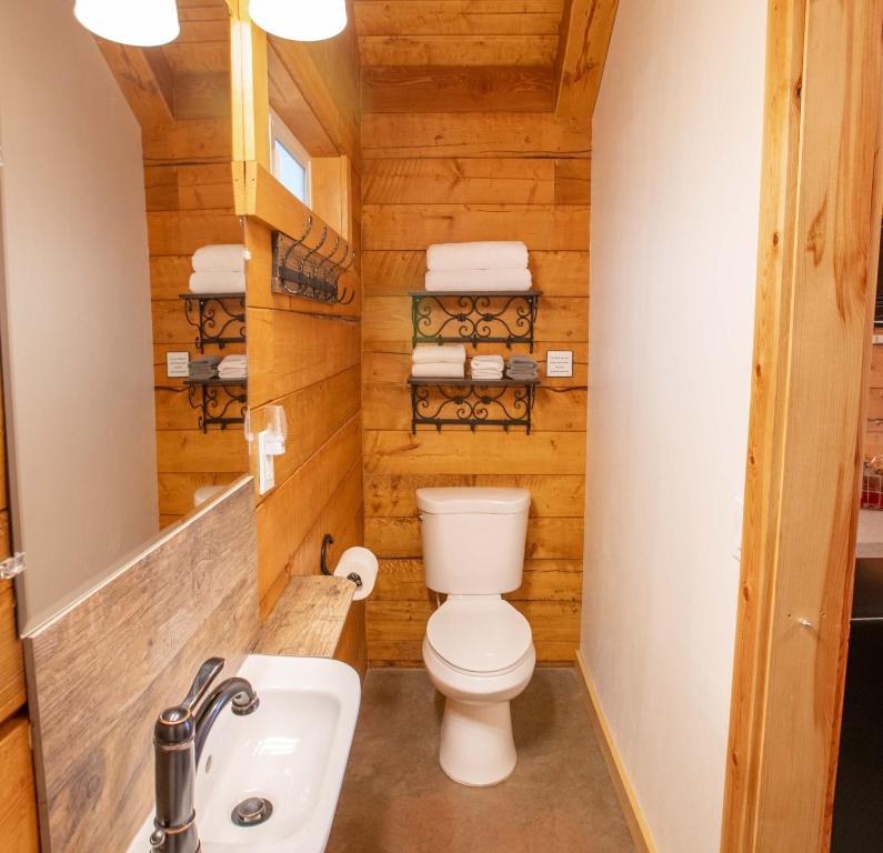Escalante Cabins & RV Park photo