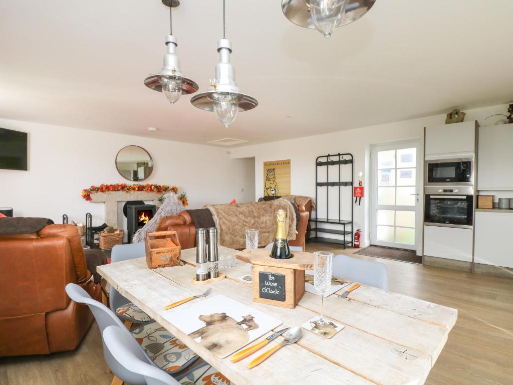 Bear Cottage, Chacewater photo 6