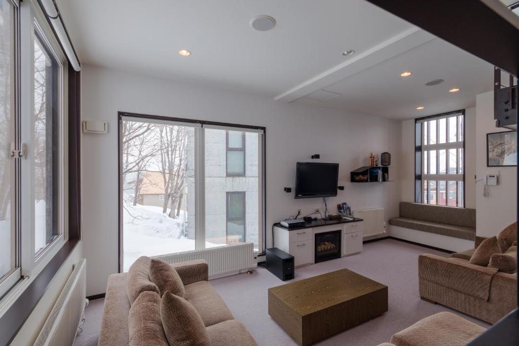 Fubuki by H2 Life, Kutčan