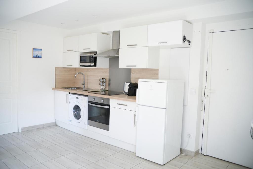 Sunny apartment in heart of Nice Old Town - 4