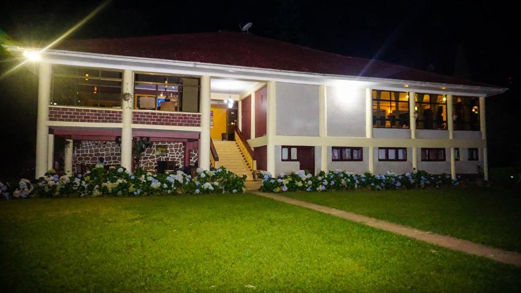 Lushoto Executive Lodge photo