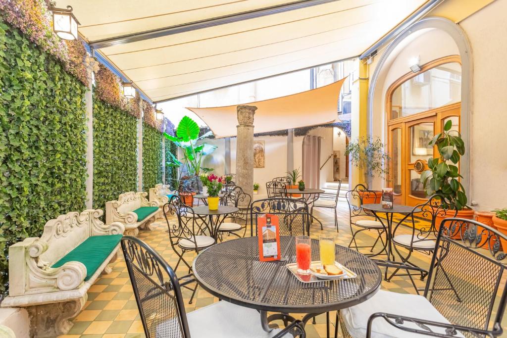 ホテル メディチ (Hotel Medici) 館内設備
