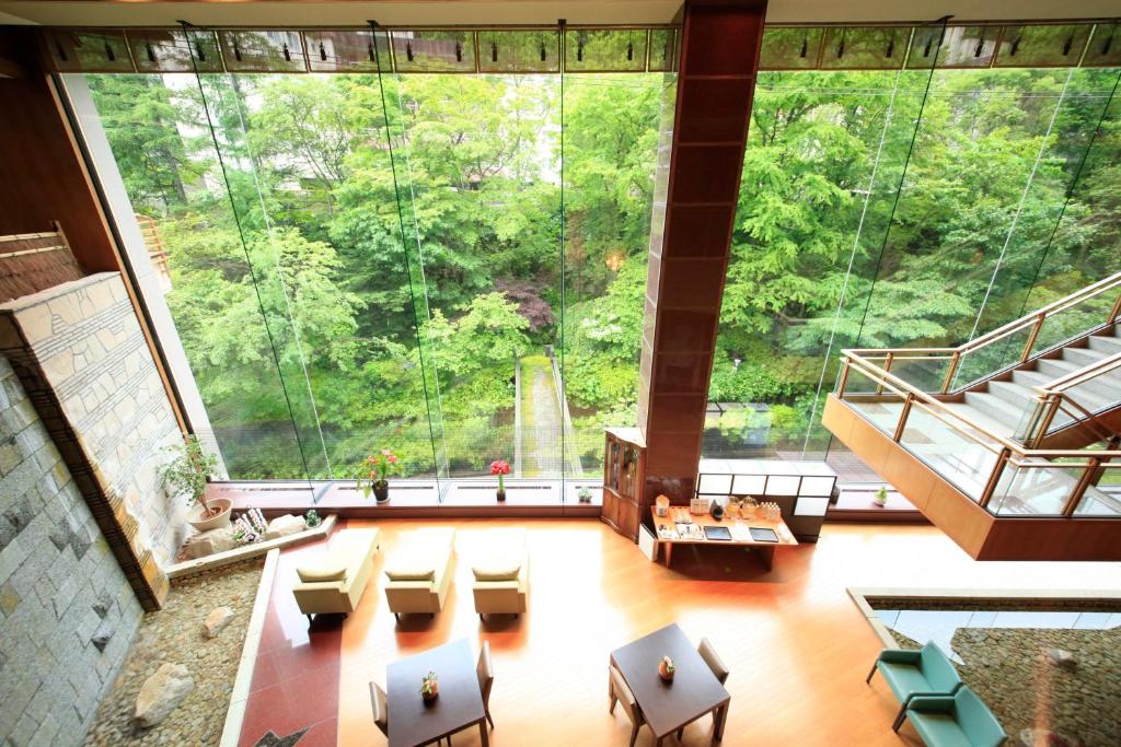 酒吧/Lounge Bar