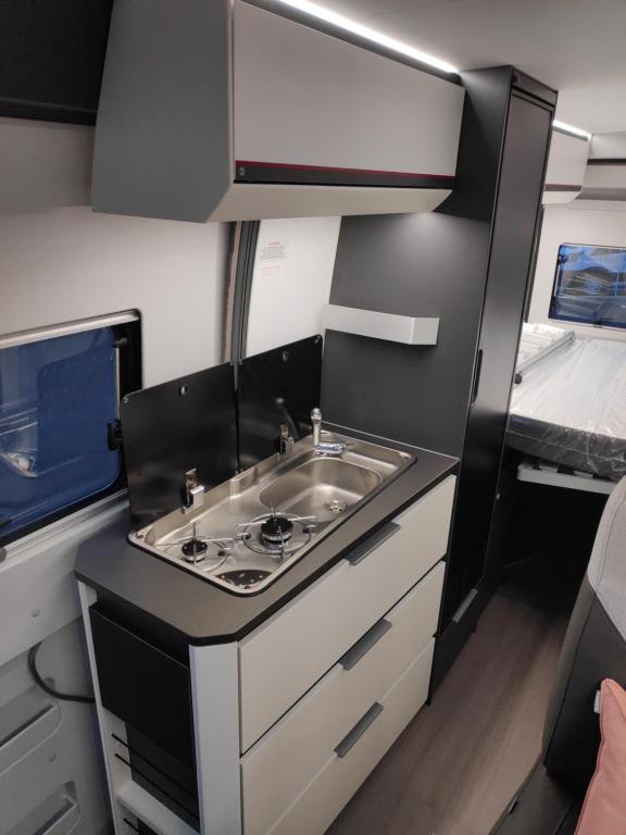 Camper Montenegro and Recreational Vehicles - 5
