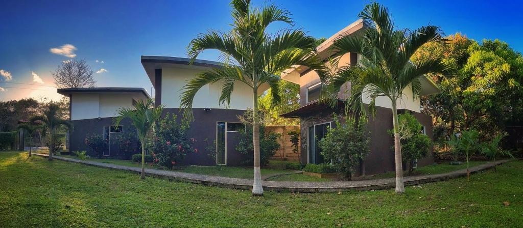 Nueva Villa Paraiso — Hotel in Lagunillas