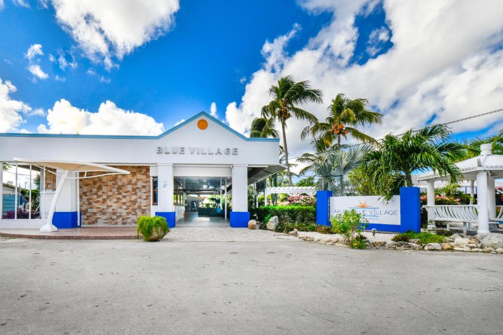 Entrance, Aruba Blue Village Hotel and Apartments in Noord