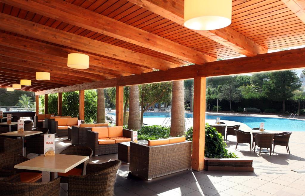 Golden Port Salou & Spa — Restaurant & bars in Salou, Catalonia