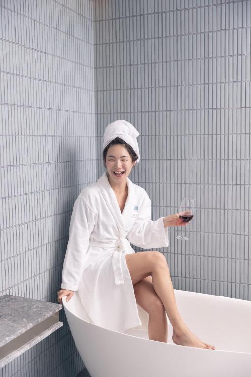 https://q-xx.bstatic.com/xdata/images/hotel/max1024x768/340637087.jpg?k=e1650e2864d221330e5cf052221f62502c0e88da01215ae44b9f13751b68ffcc&o=