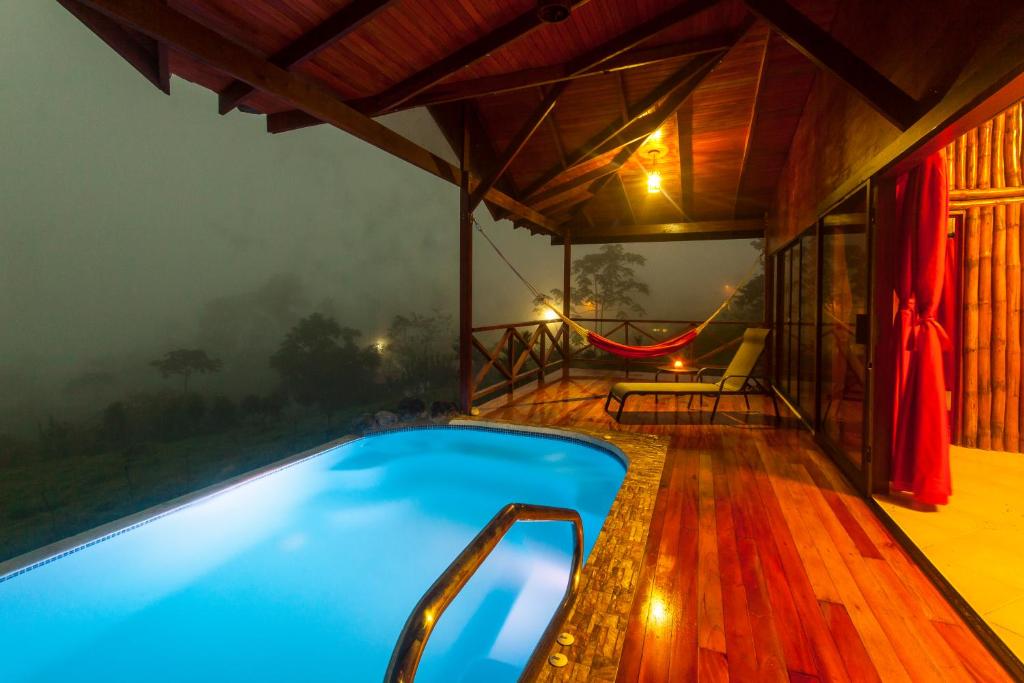 Arenal Waterfall Lodge Villas photo