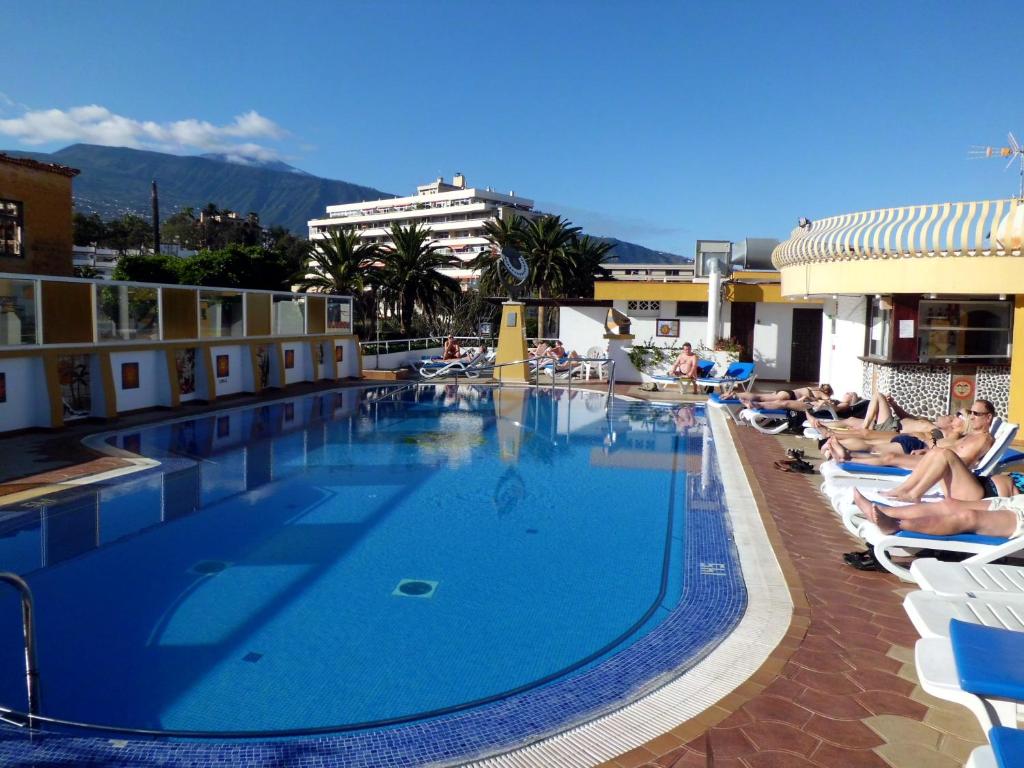 Hotel Casa del Sol — Swimming pool in Puerto de la Cruz, Canary Islands