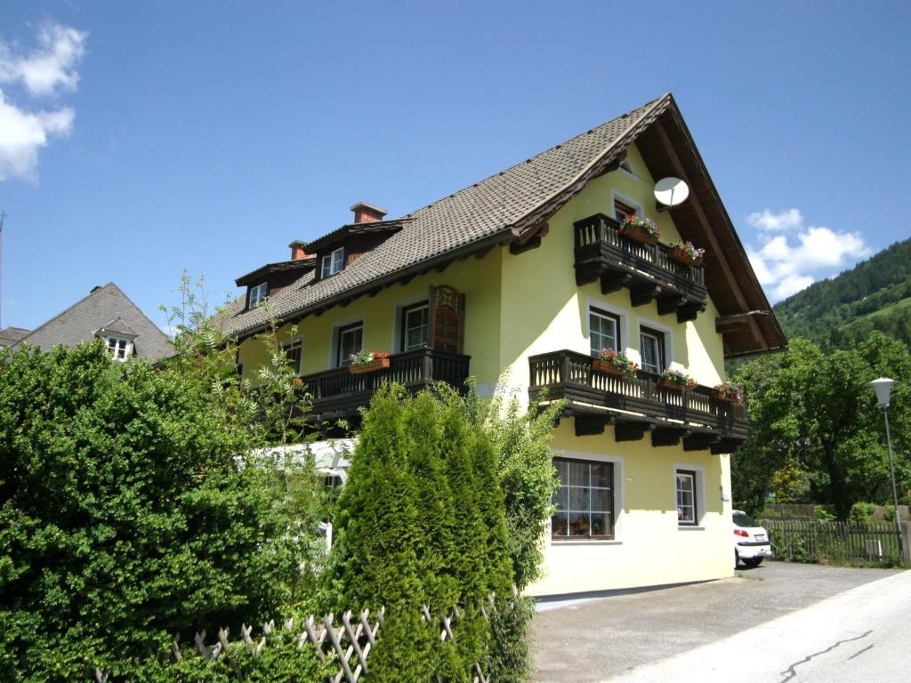 Apartment in Feld am See near Ski Slopes, Feld am See
