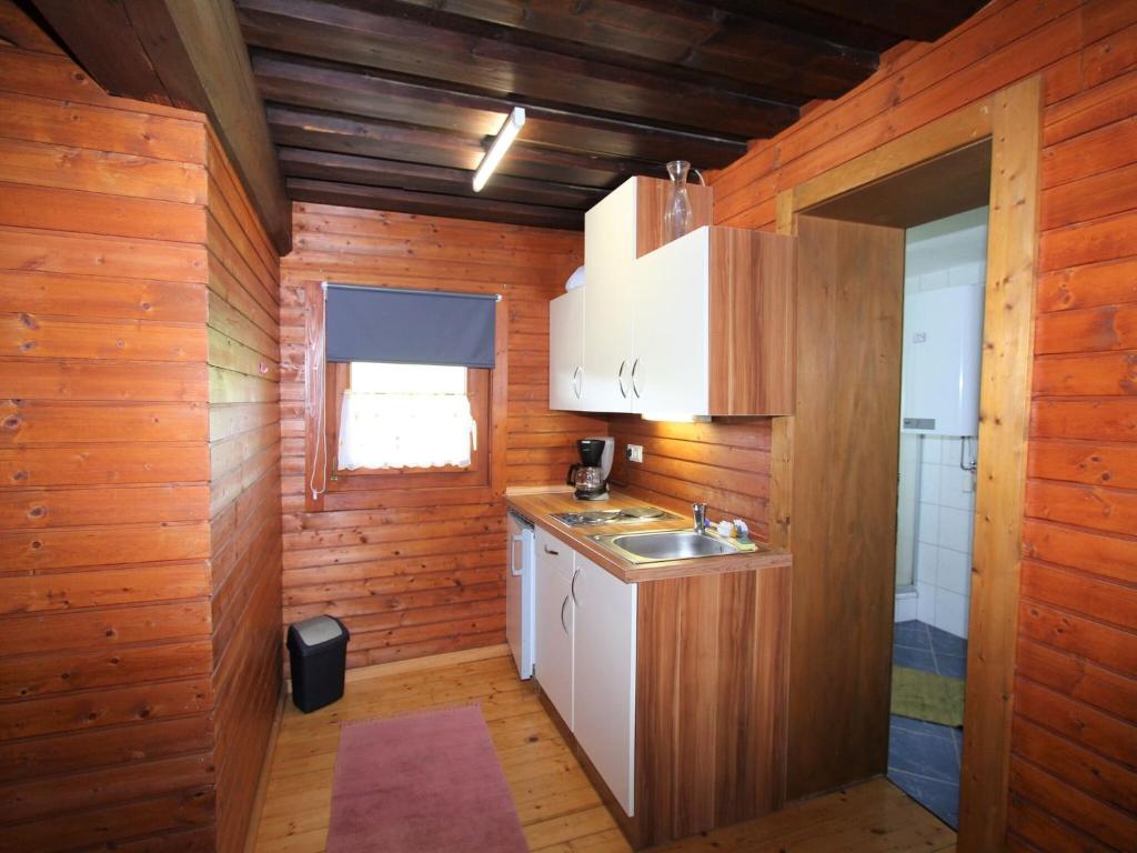 Apartment in Fresach near Ski Slopes & Lake - 3