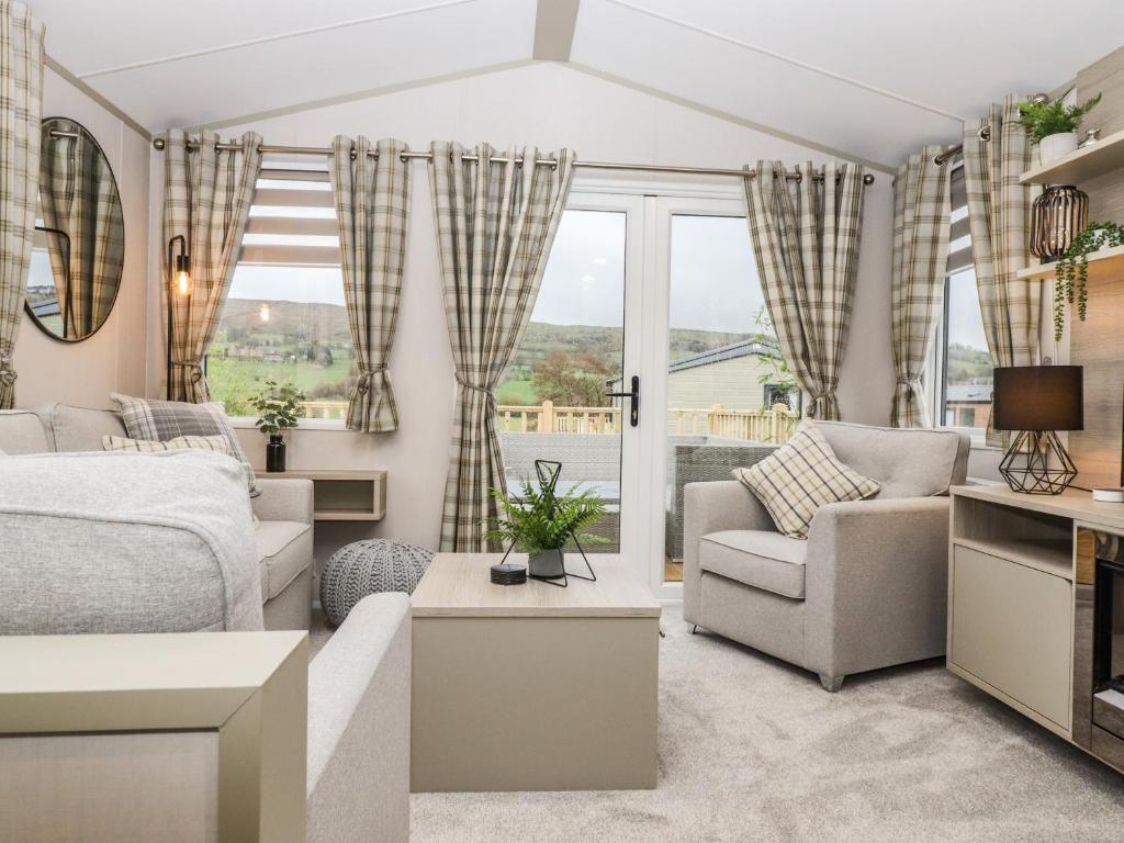 Wiswell View Lodge