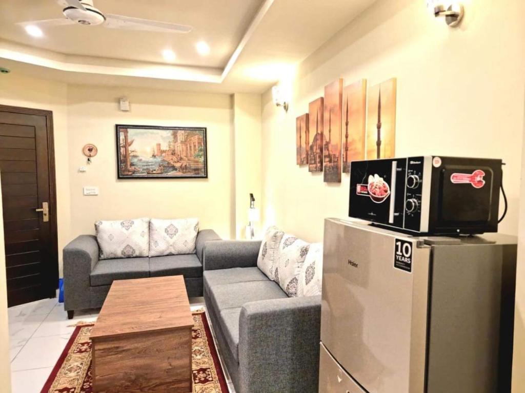 Tranquil & Delightful 1 Bed Apt In Bahria Town photo