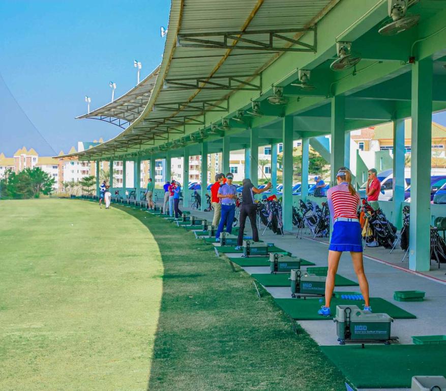 Happy City Golf and Resort photo