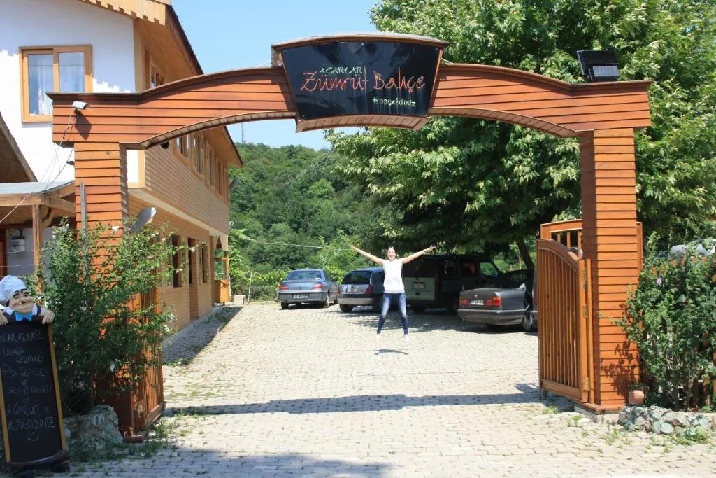 Zumrut Bahce, hotel in Gokcedere
